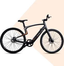NewUrtopia Smartes Carbon E-Bike Sirius (schwarz Orange) Gr. M 35Nm Blinker Anti Diebstahl Navi App Sprachsteuerung Fahrrad Rad Smartbike Bike Smartbar Lenker Ultraleichte 14kg