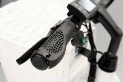 E-Bike XT-1 26 Zoll 250W Weiß -Globbervi Verkaufe 0c6d3b59d4c640bcc373ab546ac4fcac