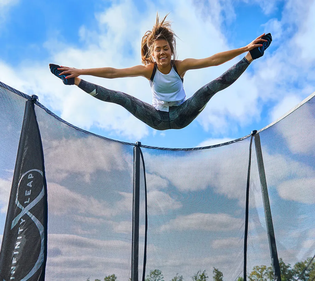 TP Toys Trampolin "Infinity" Mit Sicherheitsnetz Blau / Schwarz 447 X 292 X 320 Cm (L X B X H) 3 TP Toys Trampolin "Infinity" Mit Sicherheitsnetz Blau / Schwarz 447 X 292 X 320 Cm (L X B X H) – Bild 3