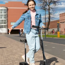 BluMill Elektroscooter, E Scooter Mit Sitz, 15KM, Zusammenklappbar, Einfache Bedienung, Kinder Elektroroller, Ohne Straßenzulassung -Globbervi Verkaufe a48679e5d9761631c6e204d9e31a0cc2