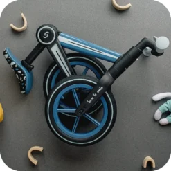 Skiddoü Laufrad Ronny 12 Zoll Räder Aluminium-Rahme Höhenverstellbar Lenkradschloss Balance Bike Einheitsgröße Retro Design Blau -Globbervi Verkaufe b7830a7a7e9141da0363af11e2d3e22d