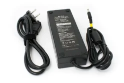 Vhbw Ladegerät Für E-Bike, Elektrofahrrad - Für Li-Ion/Li-Fe Akkus Mit 36 V Spannung, Mit Rundstecker-Anschluss