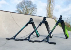 Billy Stunt Scooter Ab 8 Jahren Nero Luxe Wave Green -Globbervi Verkaufe ed9e16596bf173b4b3c9af952d16cf2d