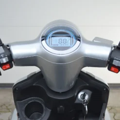 STORMBORN R4 Elektromobil 25 Km/h 11 STORMBORN R4 Elektromobil 25 Km/h -Globbervi Verkaufe f125d767771e1fae5ad84f4a790161f9